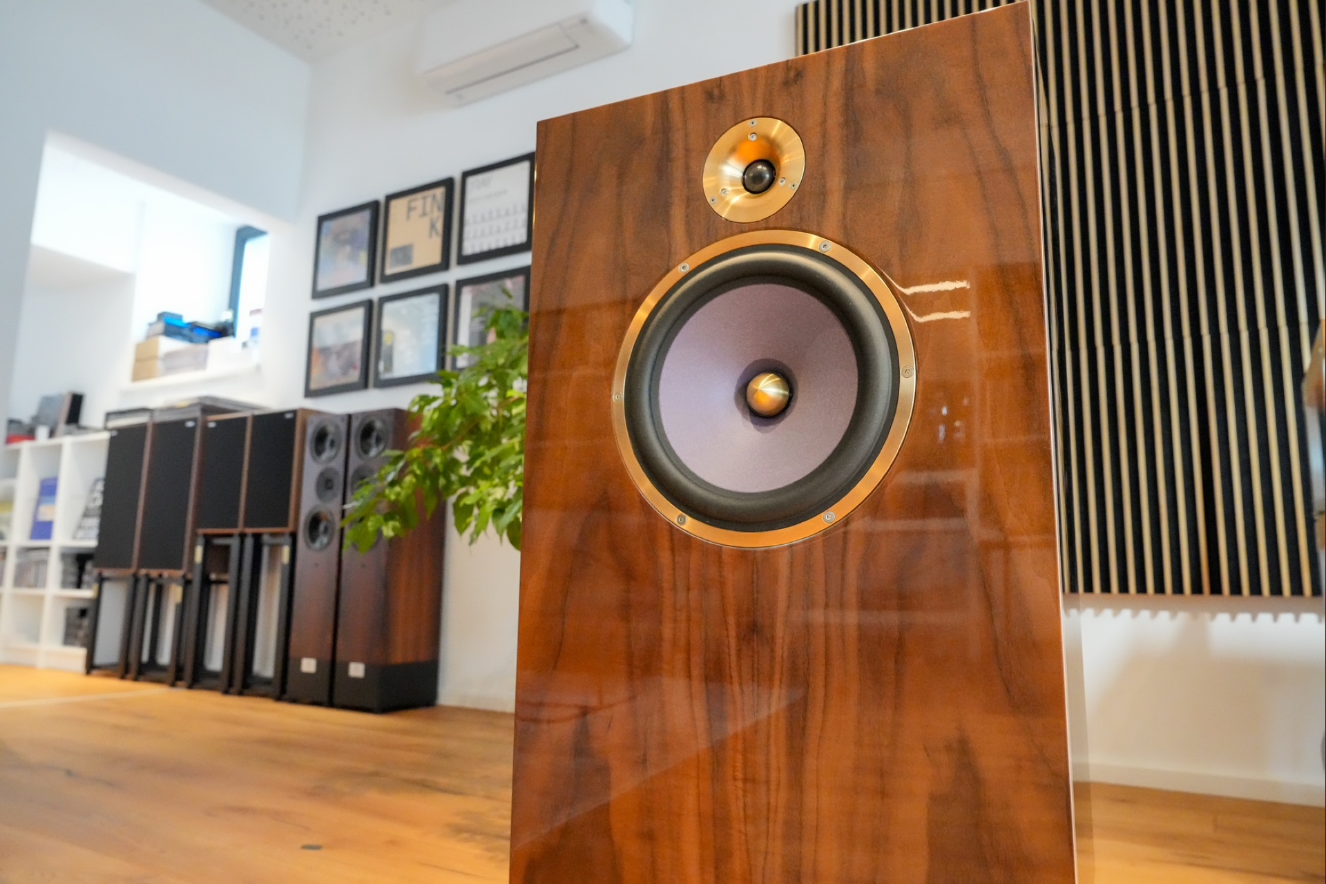 DeVORE FIDELITY | Hochwirkungsgradlautsprecher | Orangutan O/Bronze