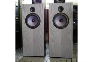 DeVORE FIDELITY | Orangutan Custom | Silver Ash