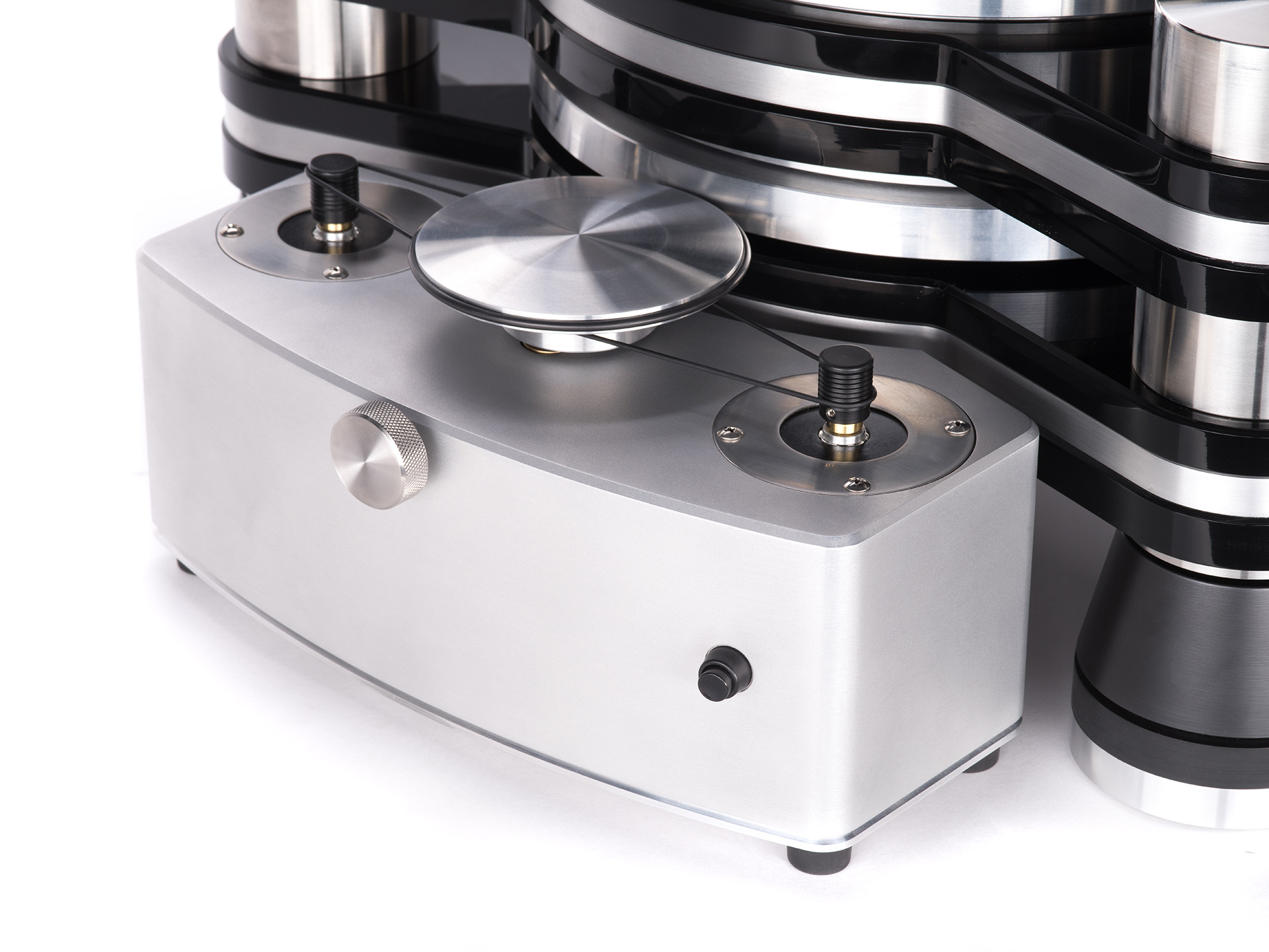 VPI Industries | Plattenspieler | Titan