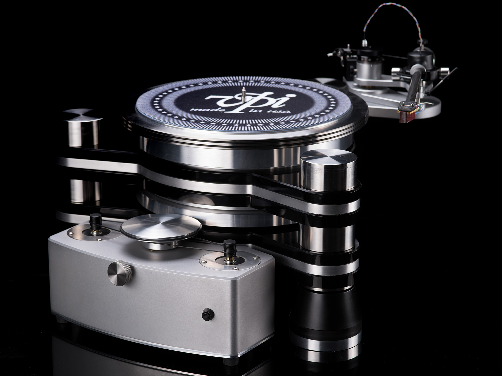 VPI Industries | Plattenspieler | Titan